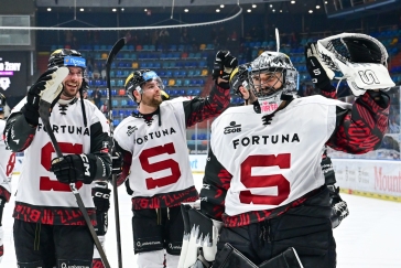 S Kudrnou jsme se bavili, že jim tu sérii ukončíme, vtipkoval Kovář