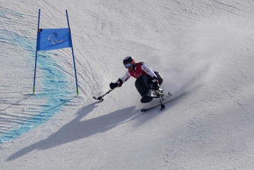 V paralympijské přípravě se dostává na hranu. Víc se kloužu po břiše než na lyži, říká Drahoš