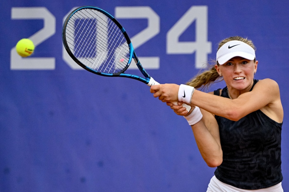 萨姆森在布拉格公开赛上与西尼亚科娃对决时逆转取胜，但她在与克雷奇科娃的双打比赛中反败为胜 – ČT sport – 捷克电视台
