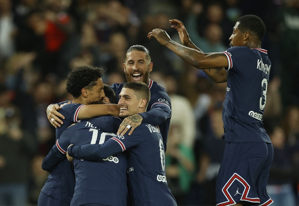 PSG slaví desátý francouzský titul. Pařížanům k definitivě stačila remíza s Lens