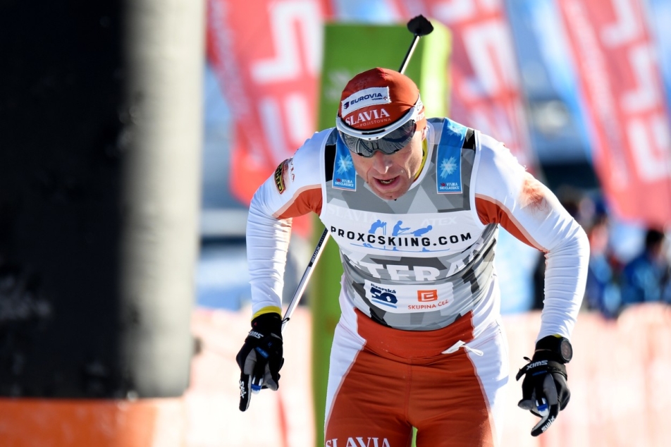 Třetí generace nastupuje. Stanislav a Aleš Řezáčovi odjedou