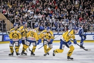 SESTŘIH: Davos za asistencí českého dua přehrál Straubing. Fribourg otočil duel s Kärpätem