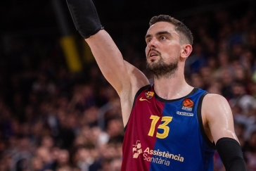 Odejít do důchodu z Barcelony by bylo hezké, říká Satoranský a myslí na zápas s Realem