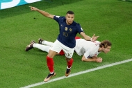 Dvougólový Mbappé rozesmutnil Dánsko a poslal Francii do osmifinále