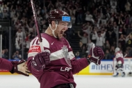 ŽIVĚ: USA – Lotyšsko 2:2