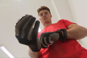 Běžecký pás pomáhá jako náhrada za sníh i při pilování techniky