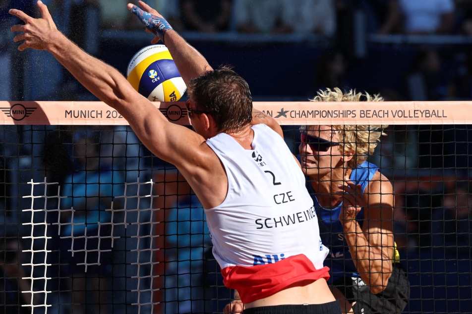 Perusic and Schweiner Win Beach Volleyball Match in Two Sets Against Dutch