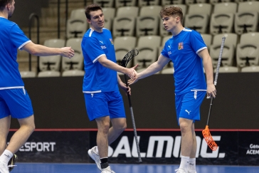 Druhý den ve znamení výhry. Florbalisté zdolali Švýcarsko