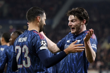 Pohodlné vítězství a přepisování rekordů, hodnotí britská média duel v Edenu