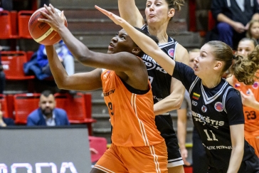 Levhartice podlehly v EuroCupu basketbalistek Vilniusu, uspěly Žabiny a KP Brno