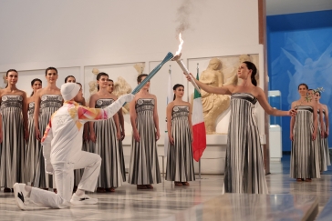 ŽIVĚ: Slavnostní zapálení olympijského ohně