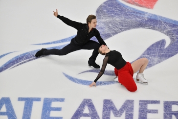 ŽIVĚ: Krasobruslařská Grand Prix v USA. Mrázkovi byli sedmí