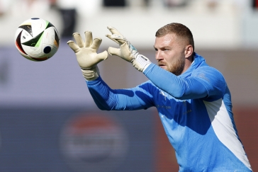 Ve výpravě Slavie do Bergama je i brankář Staněk, jeho start je ale nejistý