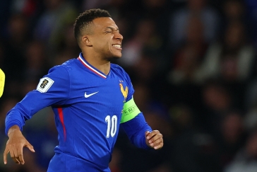 Mbappé v plné palbě, čtyři stovky gólů nastřílel dřív než Messi i Ronaldo