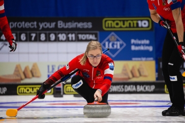 ŽIVĚ: ME v curlingu žen Švédsko – Česko