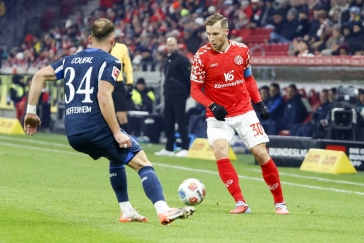 Coufal s Hranáčem neudrželi vedení a s Mohučí jen remizovali