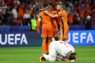 SESTŘIH: Nizozemci jsou po dvaceti letech v semifinále Eura, Turecko porazili po obratu 2:1