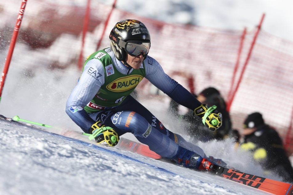 Italian Skier Federica Brignone Dominates World Cup Opener in Sölden: Watch Live Broadcast on CT Sport