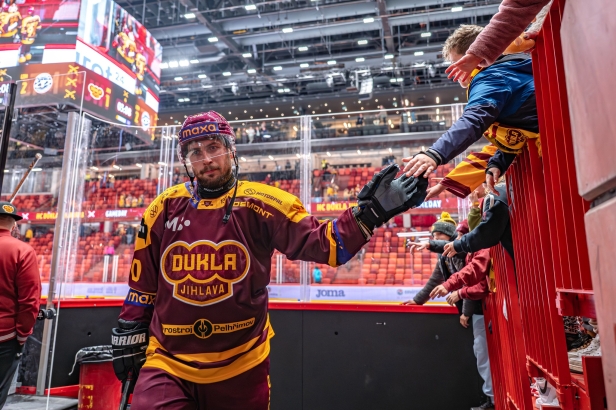 ŽIVĚ: První hokejová liga Dukla Jihlava – Slavia Praha 5:2