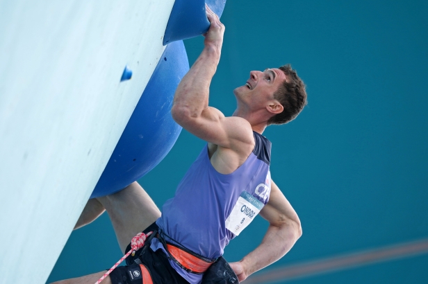 Adam Ondra v Arcu vyhrál opět duel v prestižní Rock Master