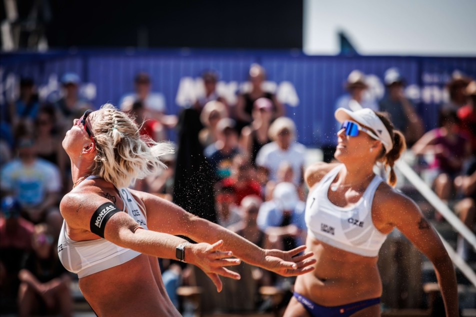 Perušič and Schweiner’s Victory in Men’s Group Match and Hermannová and Štochlová’s Advance in Women’s Group Match