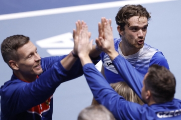 Bude to fičák, říká Berdych před zápasem s oslabenými Španěly a věří v postup