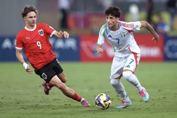 ŽIVĚ semifinále MS hráčů do 17 let: Rakousko – Itálie 0:0