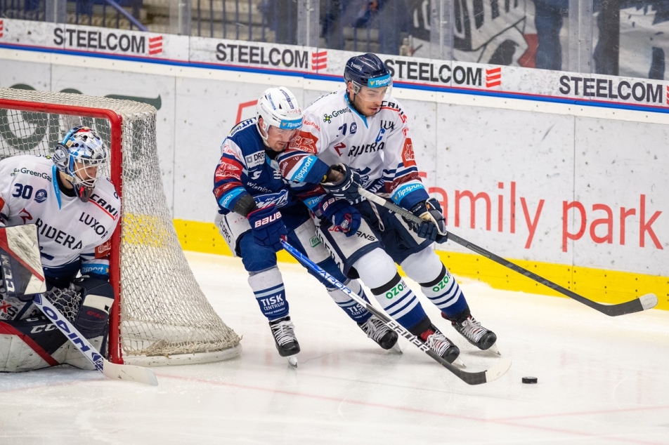 LIVE Update: Vítkovice vs Brno in Extraliga quarterfinals ends in a 0-0 draw.