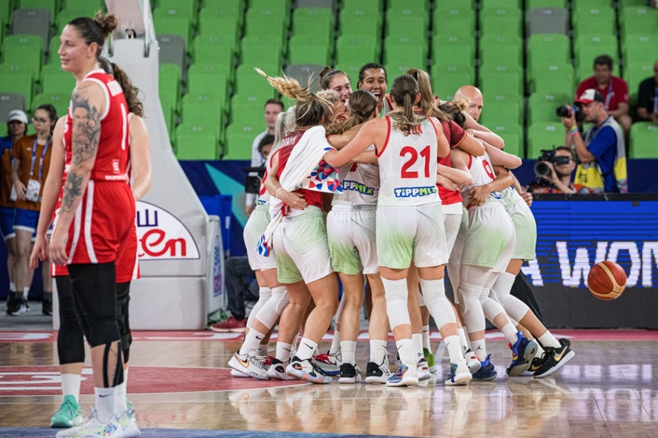 Die Basketballerinnen sind dramatisch zurückgefallen und nun wartet Deutschland beim Spiel EC – ČT Sport – Tschechisches Fernsehen auf sie