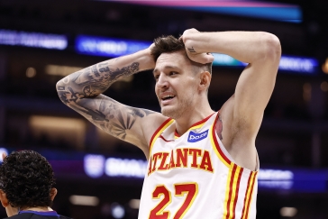 Atlanta slaví jasnou výhru. Krejčí tentokrát pomohl jedenácti body