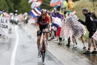 Arensman přidal v dojezdu na La Plagne druhé etapové vítězství, Pogačar jistil žlutý dres