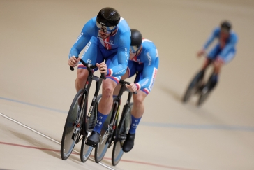 Historický výsledek. Čeští dráhoví cyklisté byli šestí na MS v týmovém sprintu