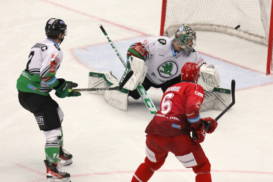 Třinec reset Mladá Boleslav and celebrates the first point.  Ševc – ČT sport – Česká televize did not finish under Skating