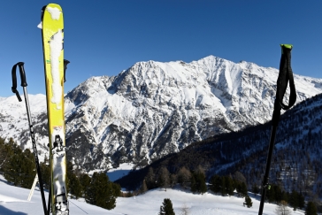 ŽIVĚ: Slalom žen v Copper Mountain. Amundsen a Sundlingová vyhráli volnou dvacítku, skokanům v Ruce nepřál vítr