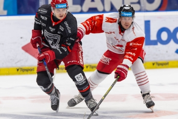 Hradec si smlsnul na Olomouci, čtyřikrát bodoval Tamáši a třikrát Klíma