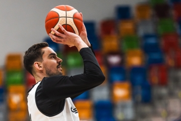 ŽIVĚ: Kvalifikace MS basketbalistů Česko – Švédsko