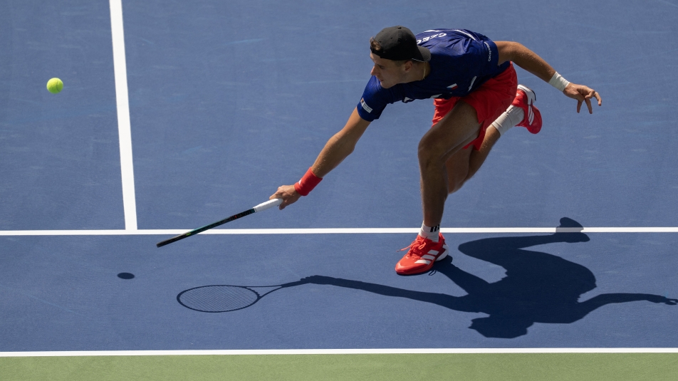 Česko hraje v Boloni o semifinále Davisova poháru: Menšík otevře proti Carreňovi