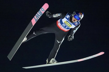 ŽIVĚ: SP ve skocích na lyžích Falun