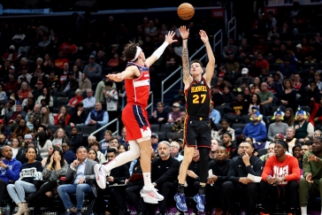 Atlanta jasně podlehla poslednímu Washingtonu, Krejčí nastřílel deset bodů