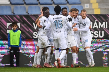 Karviná hrála od 13. minuty v deseti a od Liberce schytala debakl