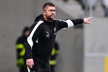 Mám chuť skončit a odejít z Česka, přiznal po debaklu Šumulikoski