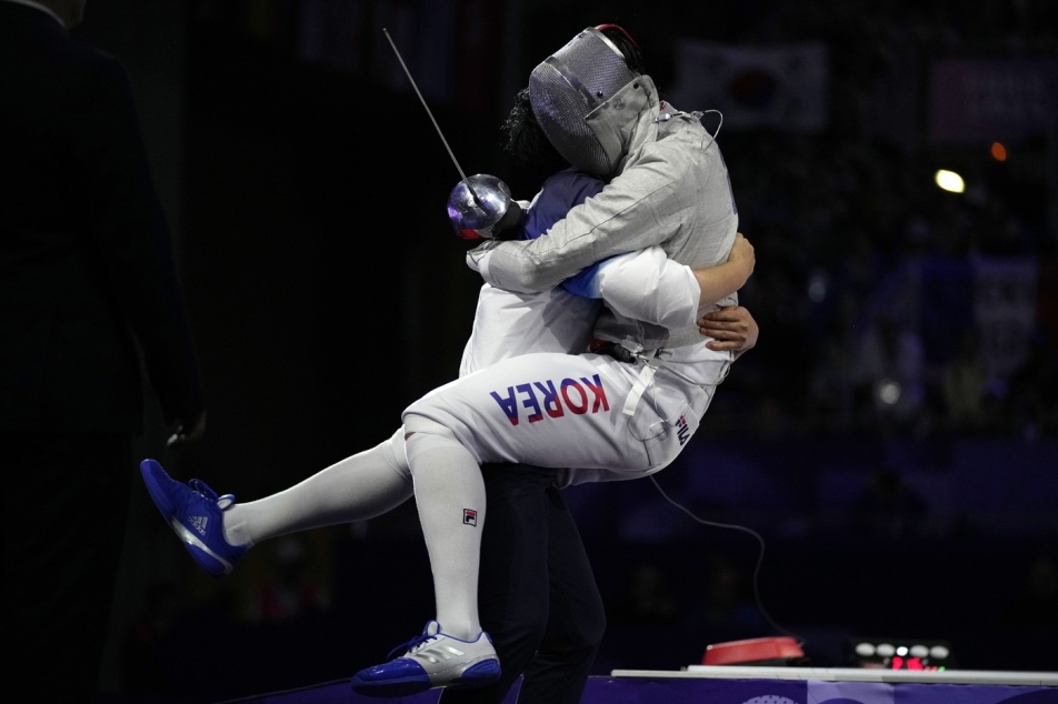 Šavlistu Szilágyiho na olympijském trůnu vystřídal Korejec O Sang-uk ...