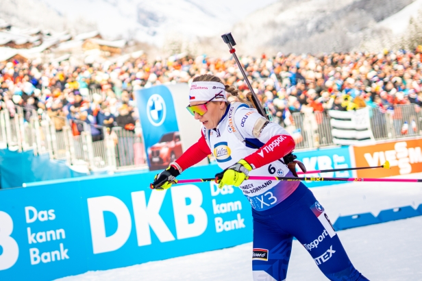 SESTŘIH: Francouzi slaví vítězství Braisazové-Bouchetové. Charvátová zajela nejlepší sprint sezony