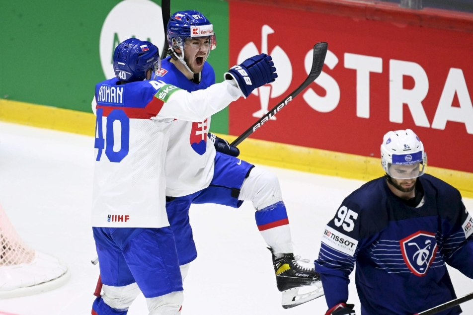 The French bit, but the Slovaks managed to enter the tournament.  Regenda – ČT sport – Česká televize scored twice