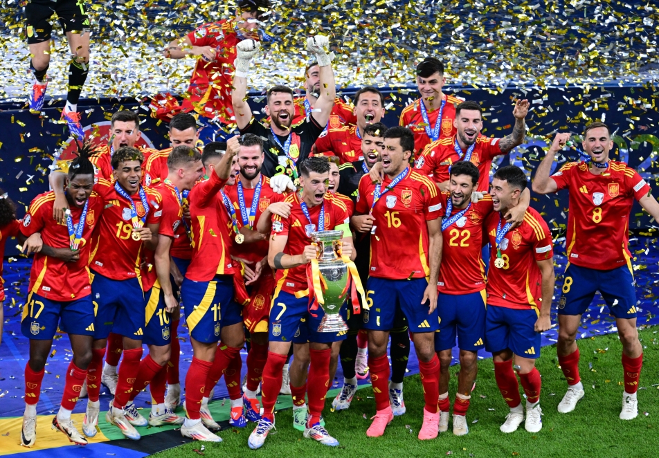 Soccer isn’t coming residence.  The Spaniards are on the European throne for the fourth time in historical past – ČT sport – Czech Tv