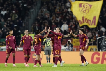 AS Řím je po výhře nad Parmou zpět po boku Neapole v čele Serie A