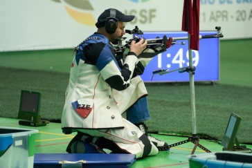 Nymburský si vystřílel na MS zlato z velkorážní pušky, titul slaví i český tým