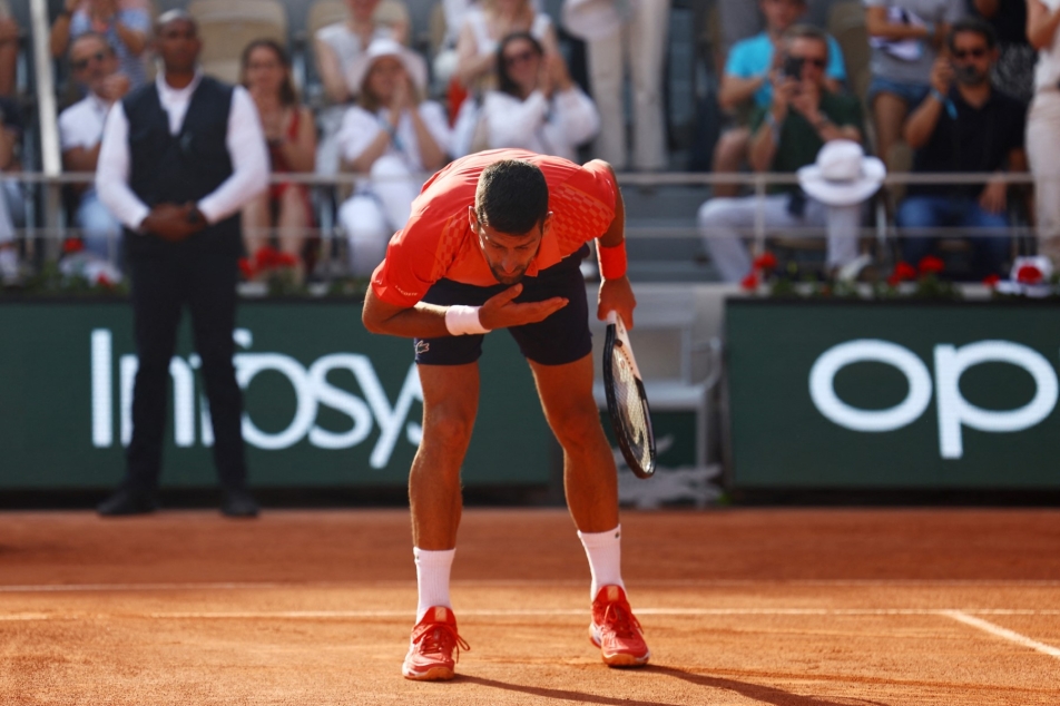 Den store semifinalekampen ble ødelagt av en skade på Alcaraz.  Djokovic skal spille finalen med Ruud i Paris – ČT Sport – Czech Television